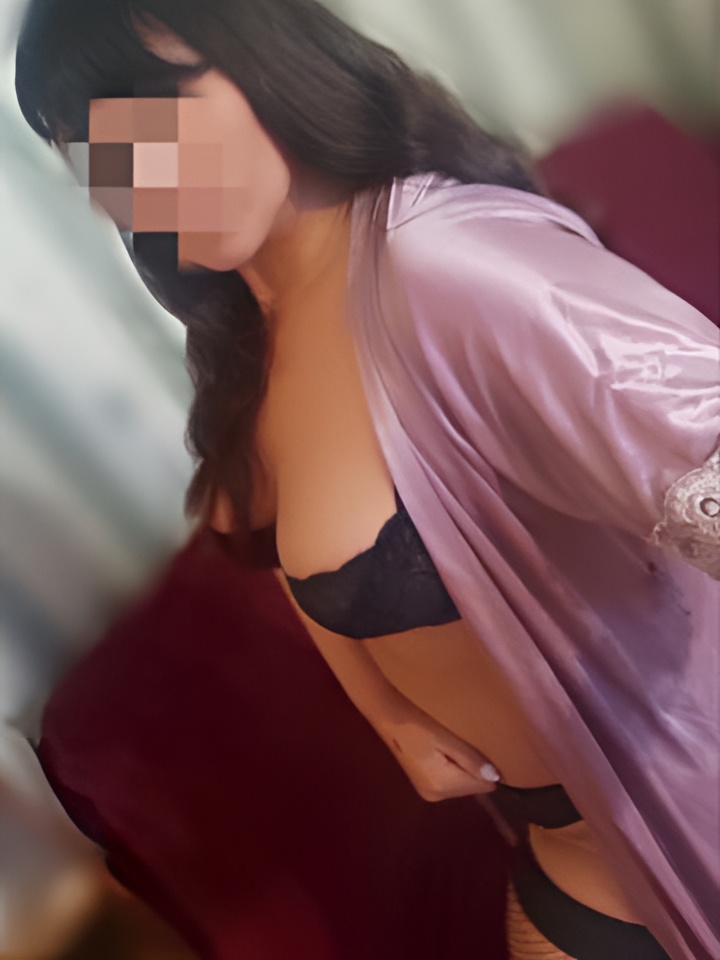 Ксения привлекальеная девушка из Сертолово цена от 3000 руб