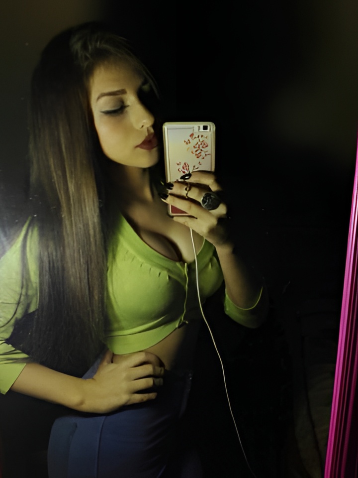 Индивидуалка Рената, доступна для личного знакомства от 2000 руб