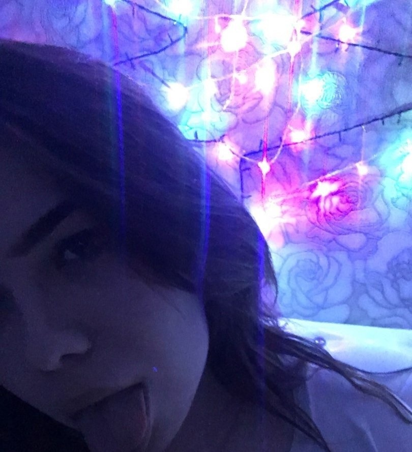 Юля привлекальеная девушка из Сертолово цена от 3500 руб