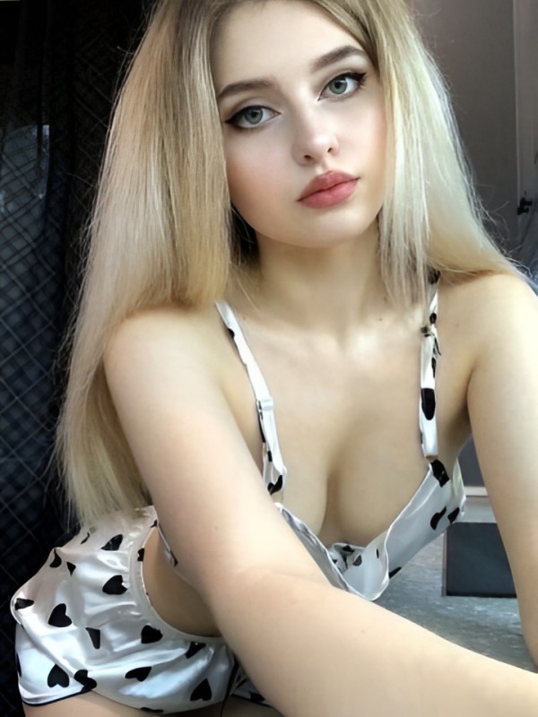 Геля привлекательная девушка из Сертолово цена от 2000 руб