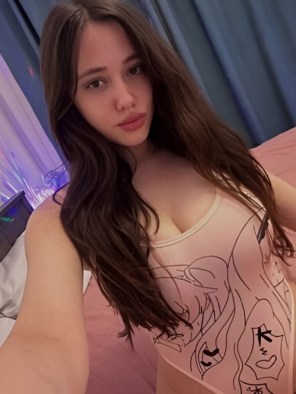 Летиция привлекательная девушка из Сертолово цена от 1500 руб