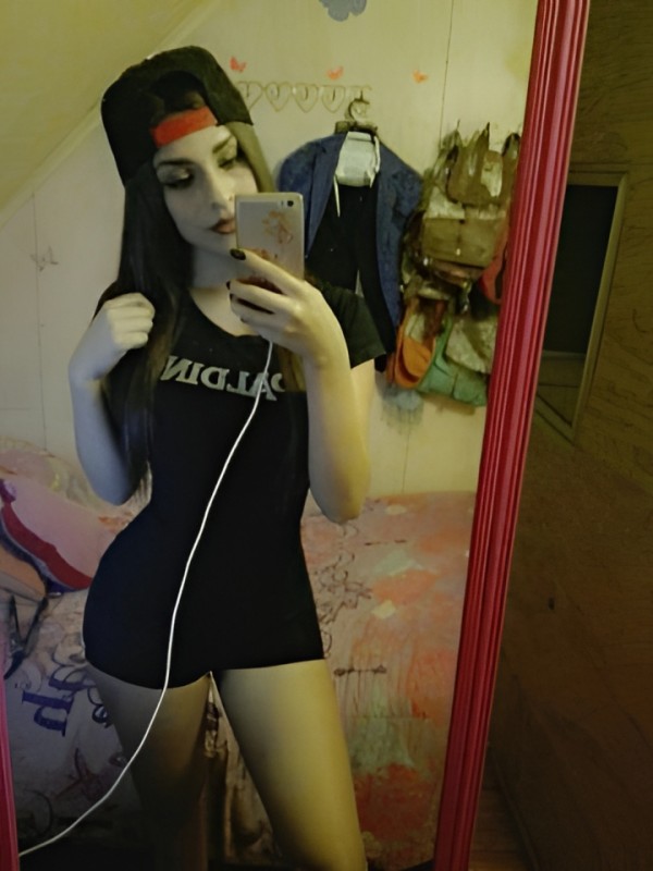 Юхима привлекательная девушка из Сертолово цена от 2500 руб