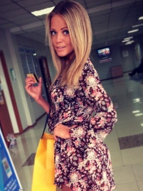 Радочка привлекательная девушка из Сертолово цена от 3500 руб