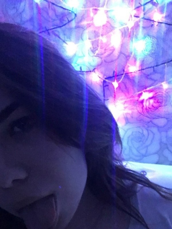 Юля привлекательная девушка из Сертолово цена от 3500 руб