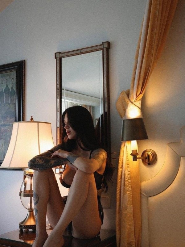 Полина привлекательная девушка из Сертолово цена от 6000 руб